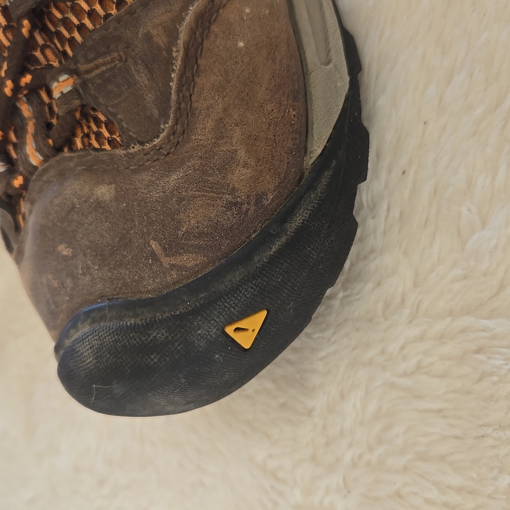 Keen Women's Shoes - Picture 9 of 10
